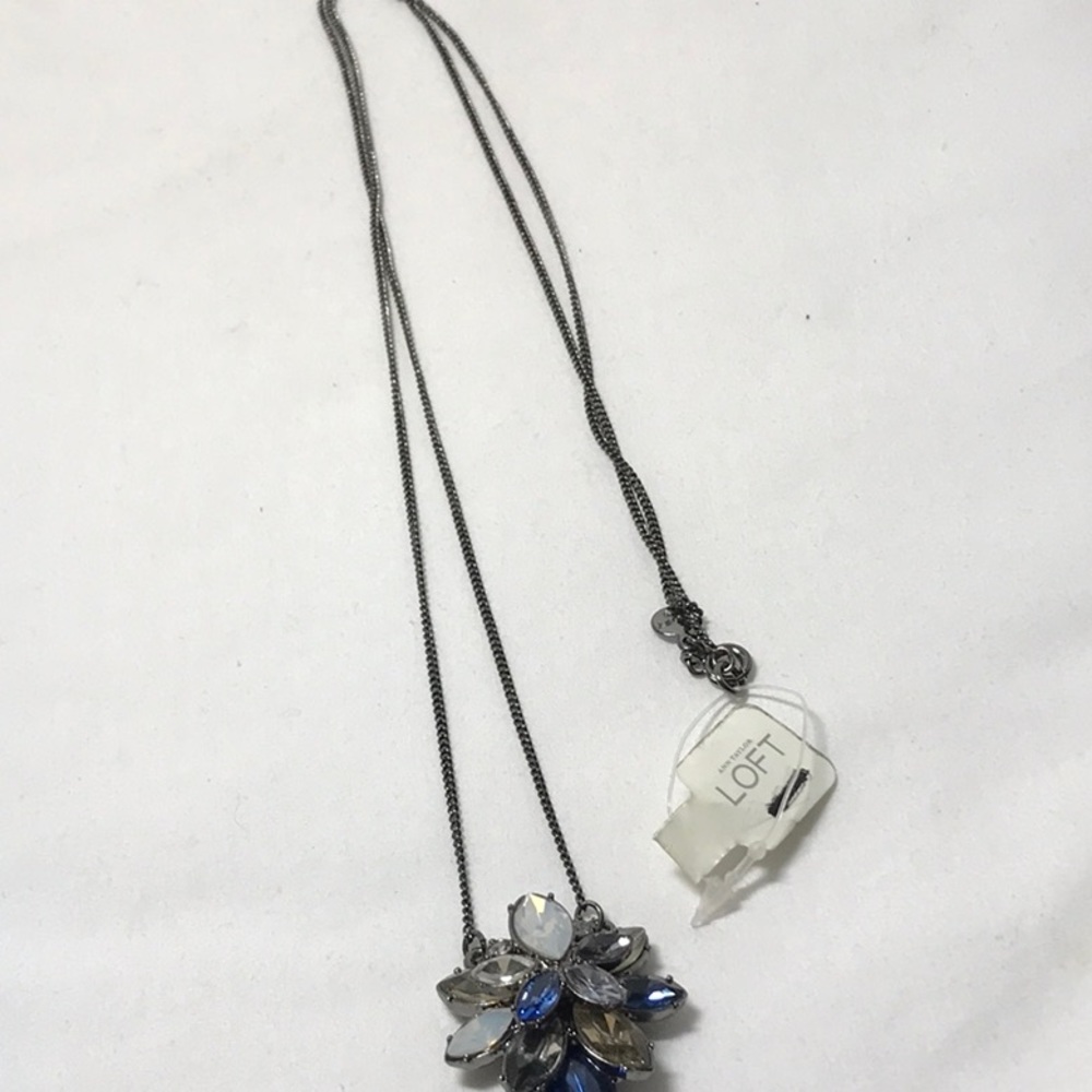 Loft pendant necklace/ blue and opalescent NWT - Picture 5 of 9